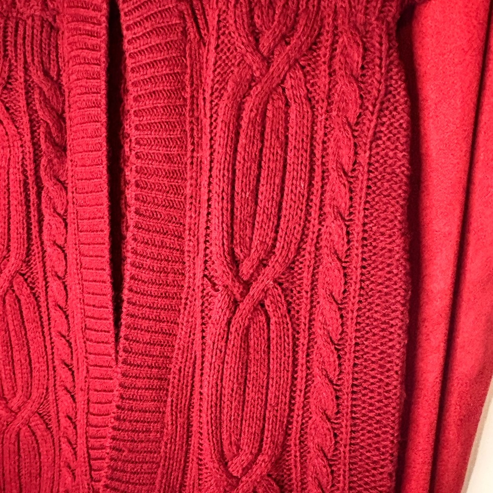 Koret Women's Burgundy Cable Knit Cardigan Sz Medium - Picture 2 of 8